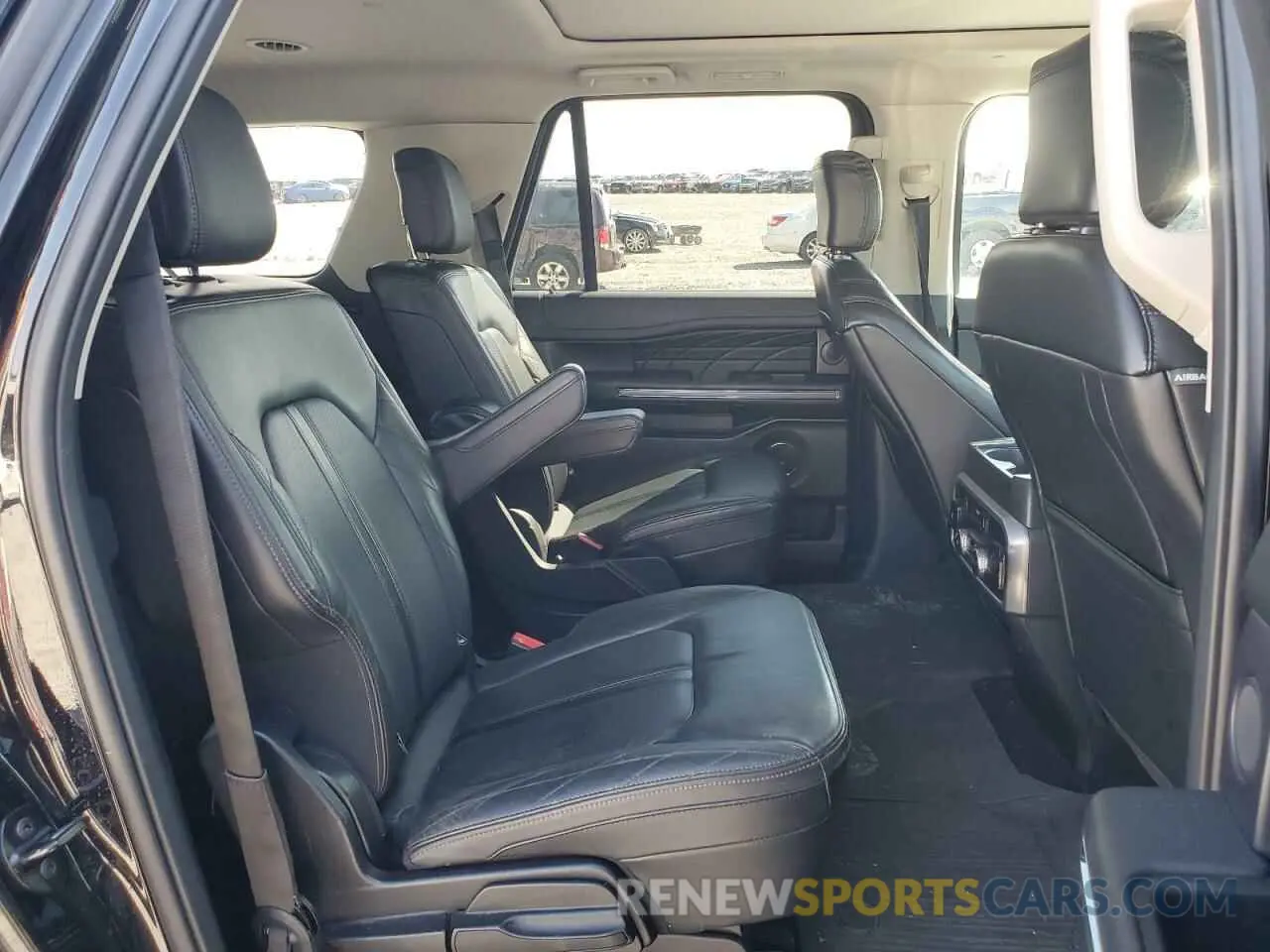 11 Photograph of a damaged car 1FMJK1MT5LEA80052 FORD EXPEDITION 2020