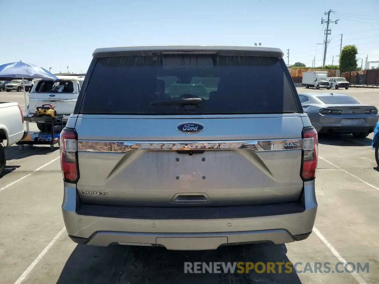 6 Photograph of a damaged car 1FMJK2AT5LEA21495 FORD EXPEDITION 2020