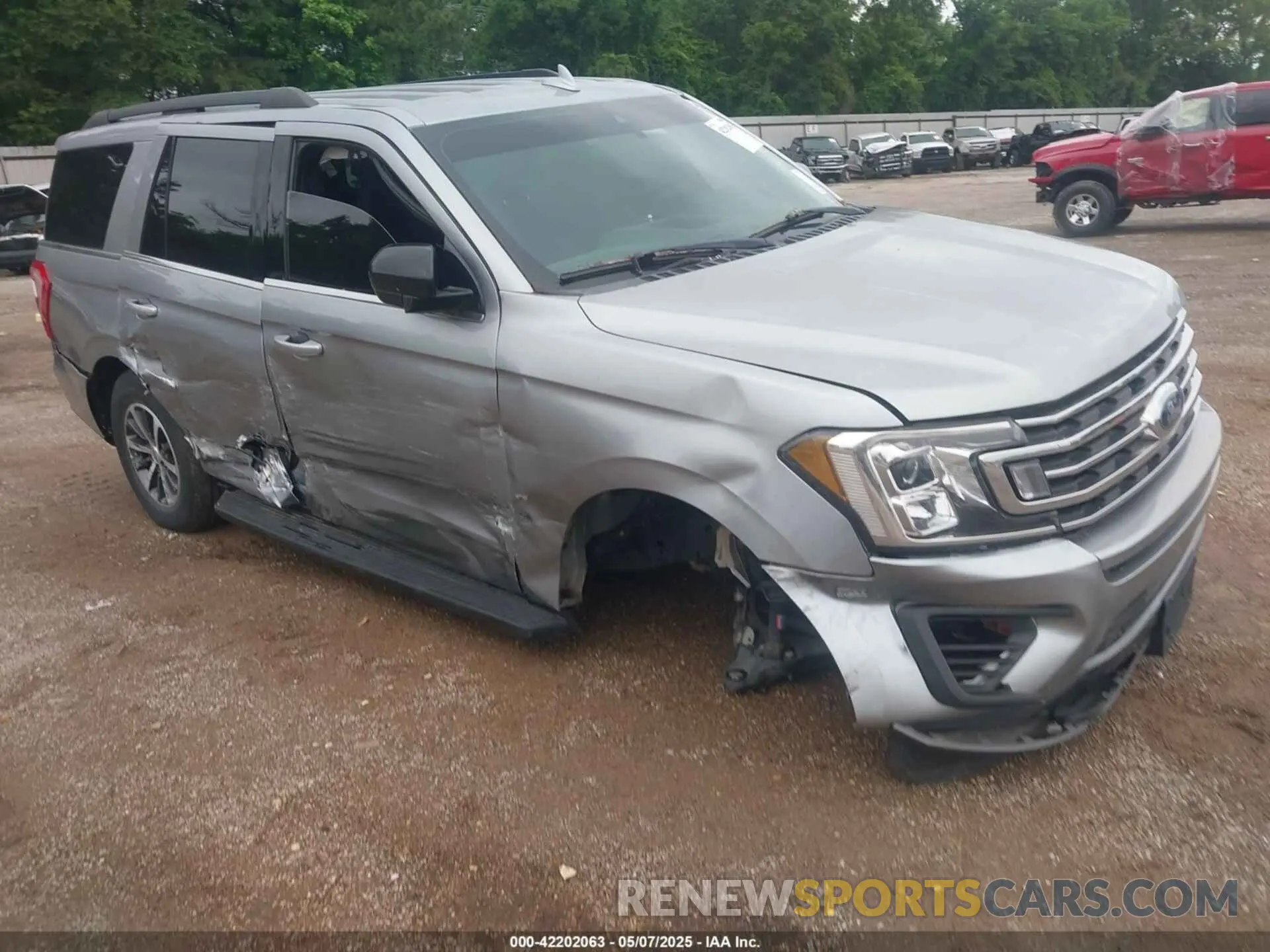 1 Photograph of a damaged car 1FMJU1FT8LEA72065 FORD EXPEDITION 2020