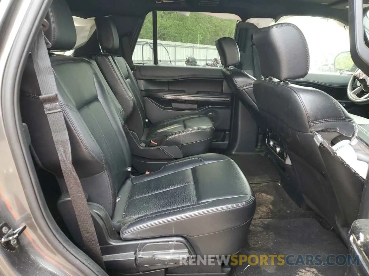 12 Photograph of a damaged car 1FMJU1HT1LEA91151 FORD EXPEDITION 2020