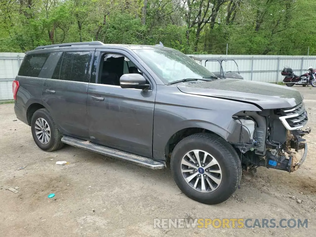 4 Photograph of a damaged car 1FMJU1HT1LEA91151 FORD EXPEDITION 2020