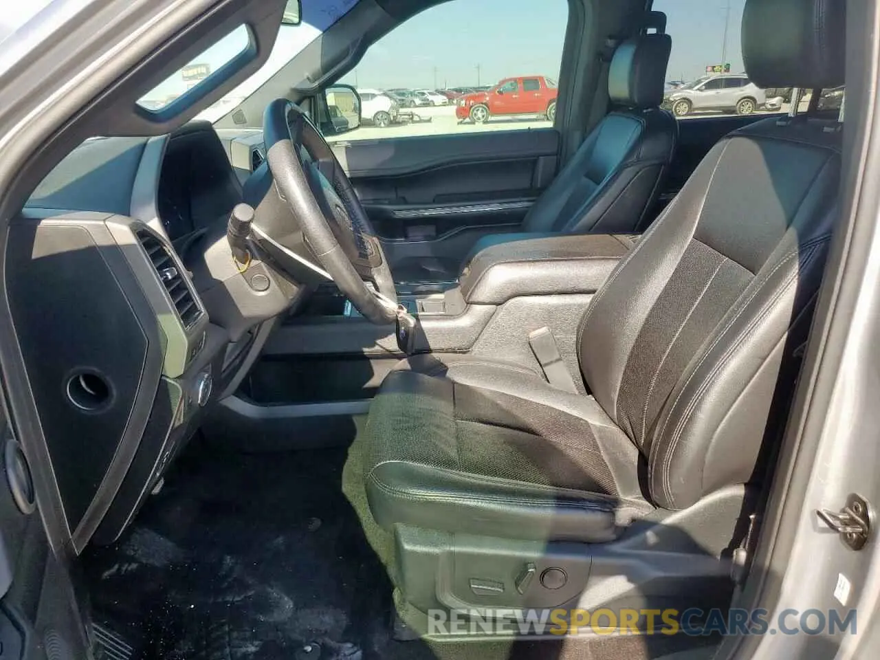 7 Photograph of a damaged car 1FMJU1HT5LEA18302 FORD EXPEDITION 2020