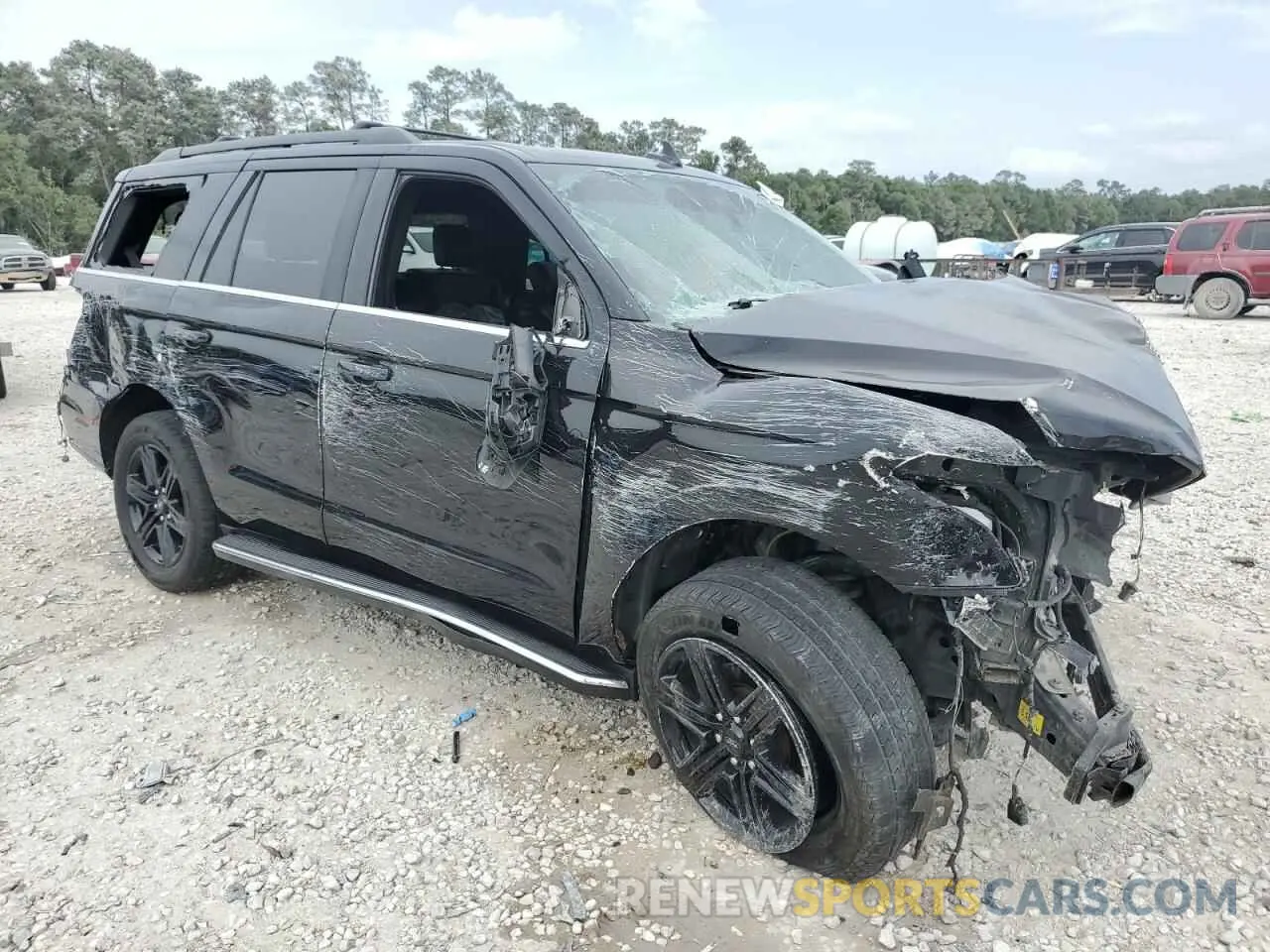 4 Photograph of a damaged car 1FMJU1HT5LEA45998 FORD EXPEDITION 2020