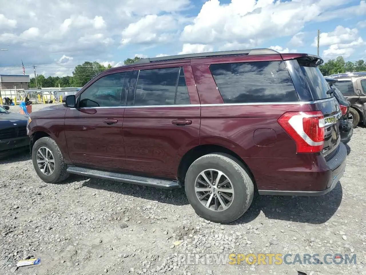 2 Photograph of a damaged car 1FMJU1HT6LEA25856 FORD EXPEDITION 2020