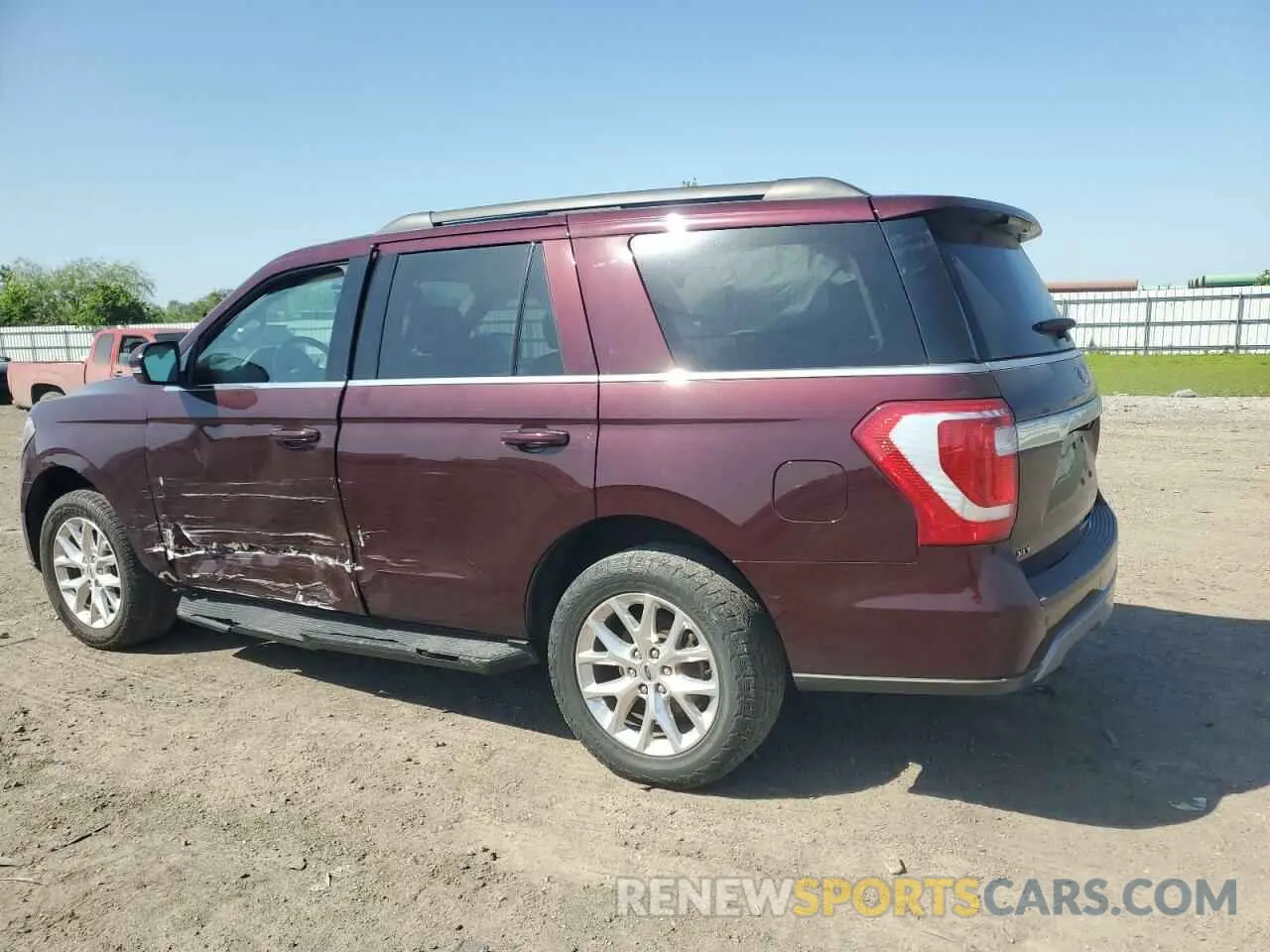 2 Photograph of a damaged car 1FMJU1HT6LEA56069 FORD EXPEDITION 2020