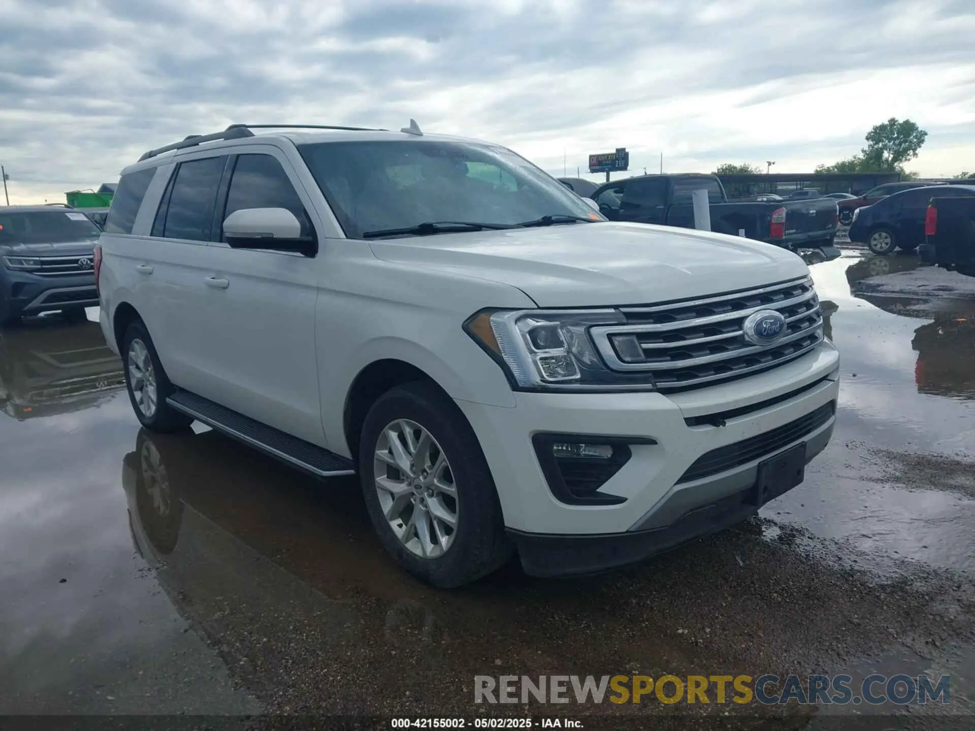 1 Photograph of a damaged car 1FMJU1HT7LEA80672 FORD EXPEDITION 2020