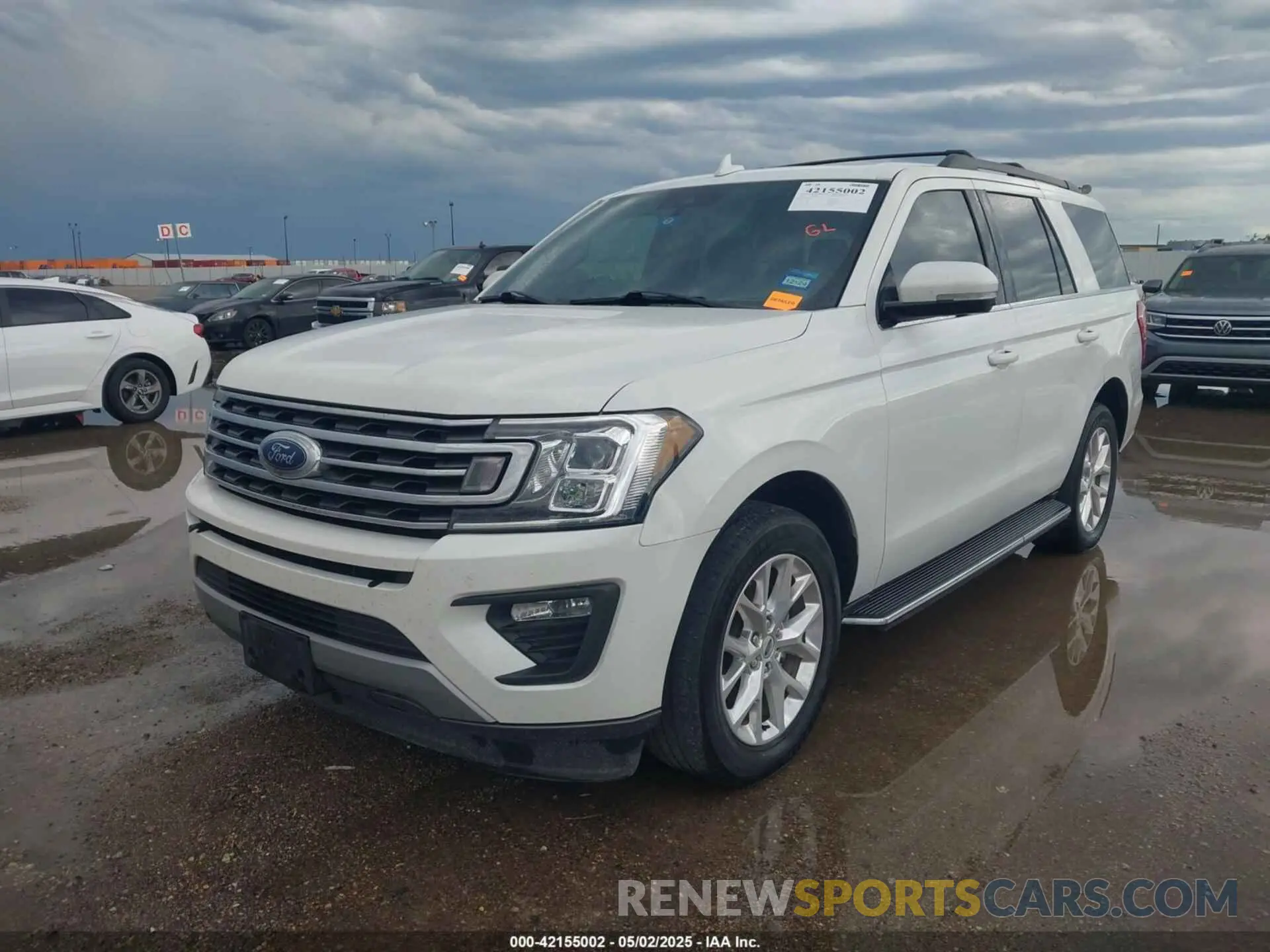 2 Photograph of a damaged car 1FMJU1HT7LEA80672 FORD EXPEDITION 2020