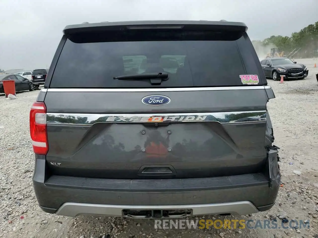 6 Photograph of a damaged car 1FMJU1HTXLEA15010 FORD EXPEDITION 2020