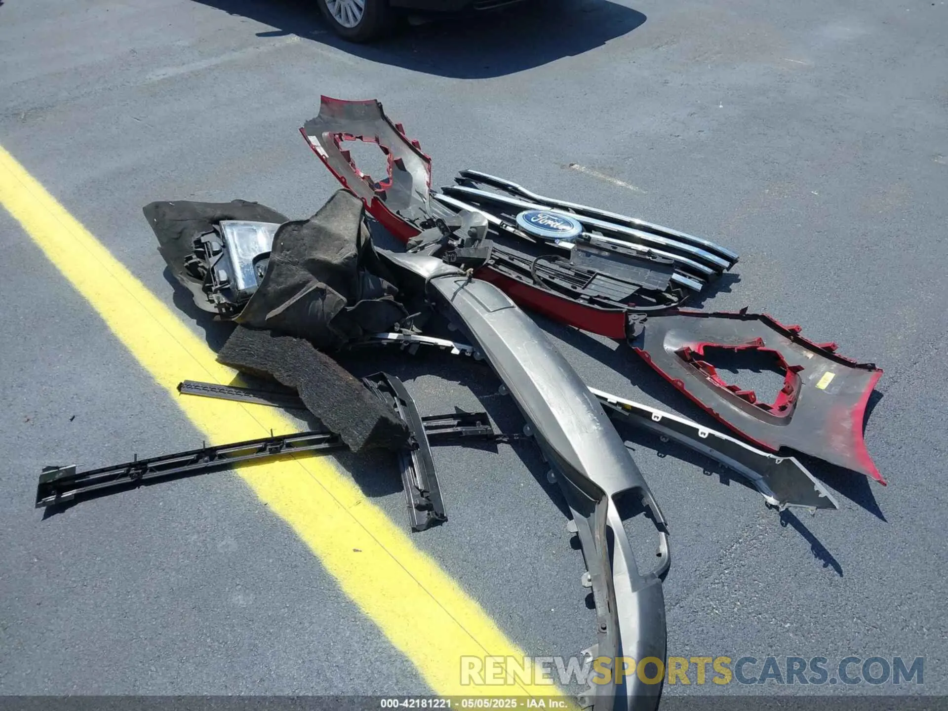 12 Photograph of a damaged car 1FMJU1HTXLEA74798 FORD EXPEDITION 2020