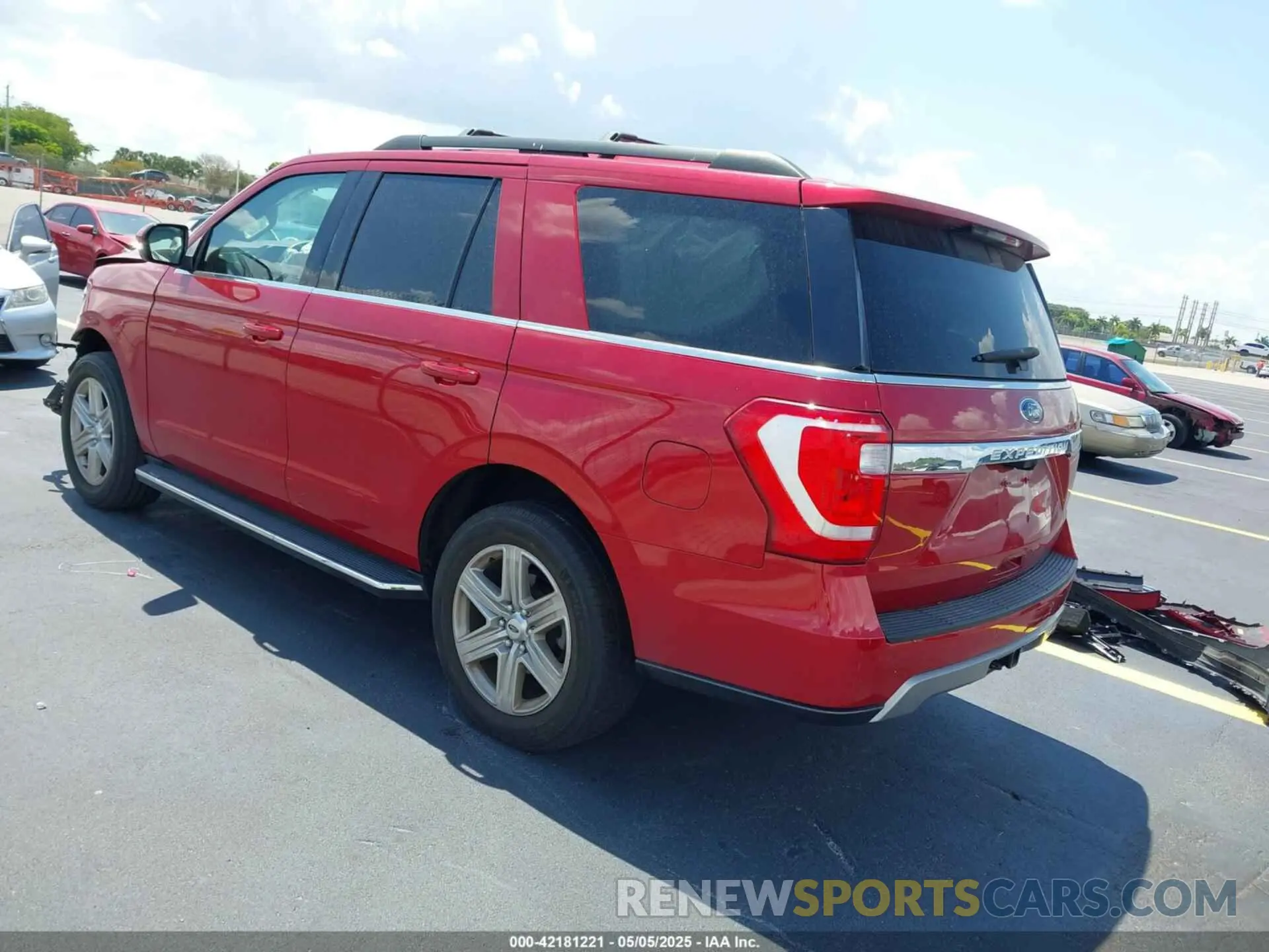 3 Photograph of a damaged car 1FMJU1HTXLEA74798 FORD EXPEDITION 2020