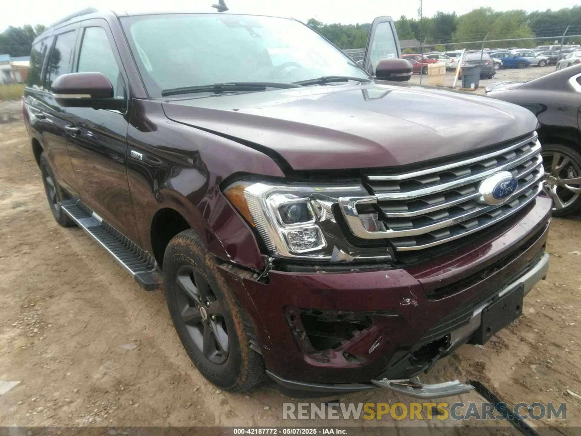 6 Photograph of a damaged car 1FMJU1JT0LEA07072 FORD EXPEDITION 2020