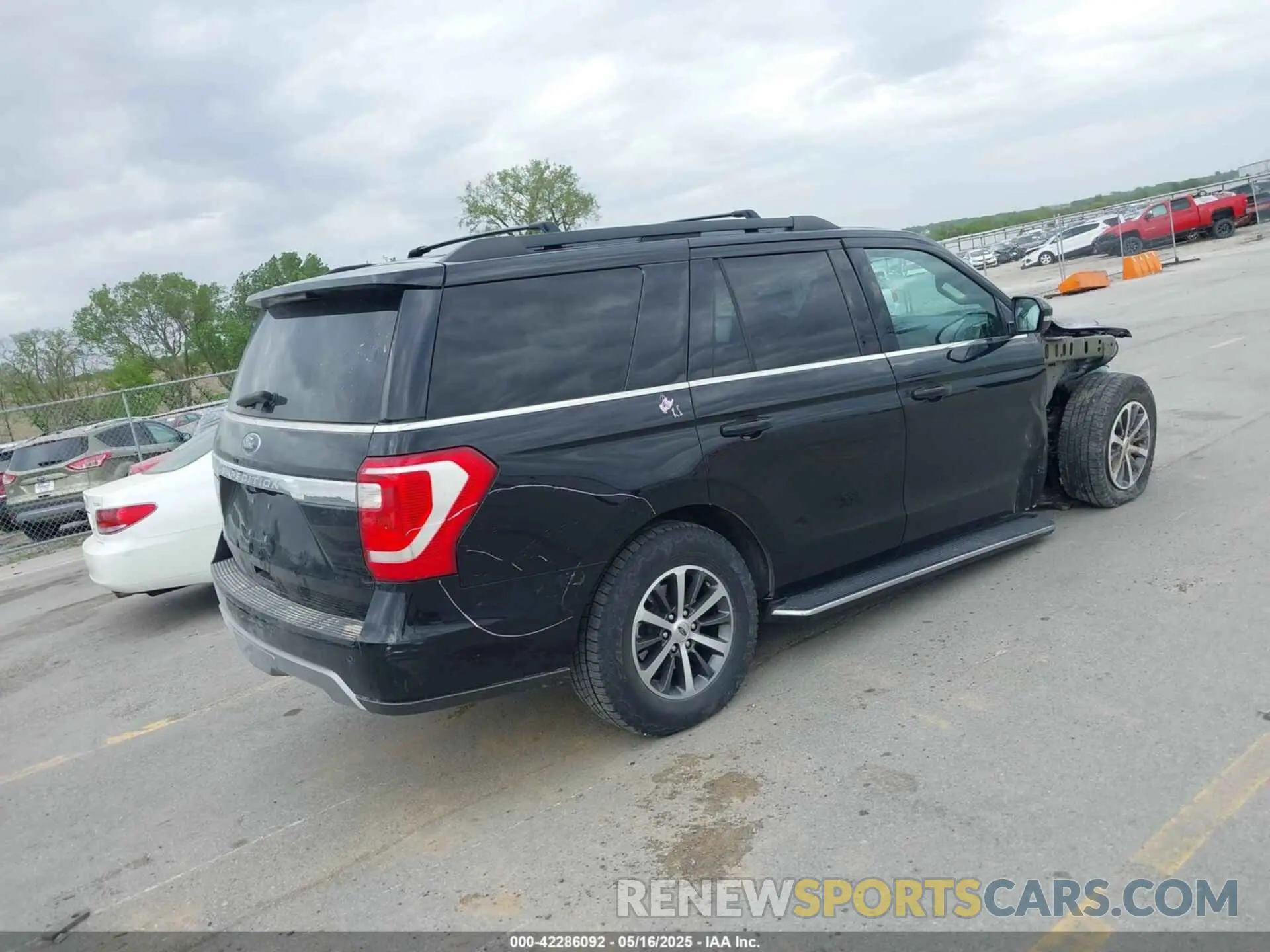 4 Фотография поврежденного автомобиля 1FMJU1JT3LEA15408 FORD EXPEDITION 2020