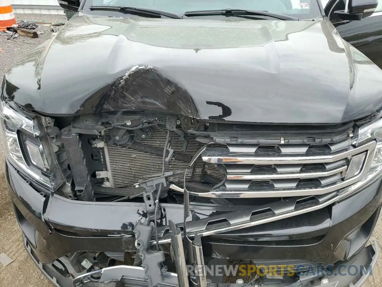 12 Photograph of a damaged car 1FMJU1JT7LEA70606 FORD EXPEDITION 2020