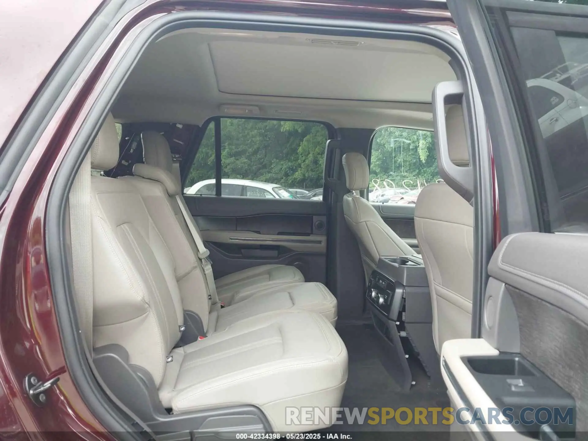 8 Фотография поврежденного автомобиля 1FMJU2AT4LEA11972 FORD EXPEDITION 2020