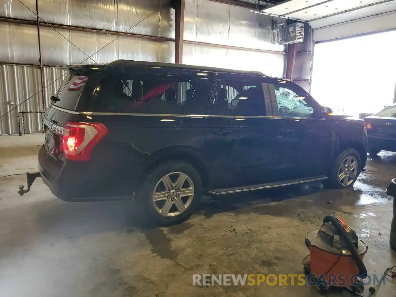 3 Photograph of a damaged car 1FMJK1JT7MEA86179 FORD EXPEDITION 2021