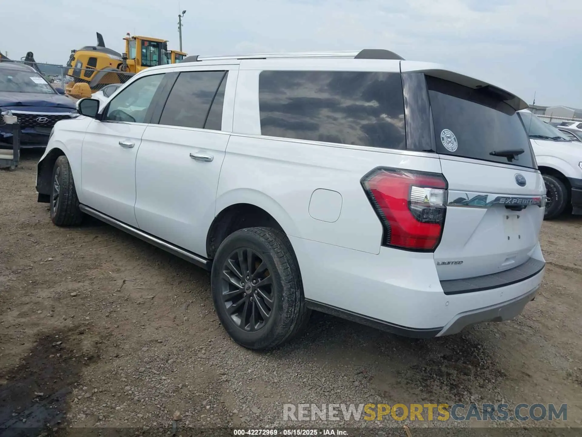 3 Photograph of a damaged car 1FMJK1KT8MEA18505 FORD EXPEDITION 2021