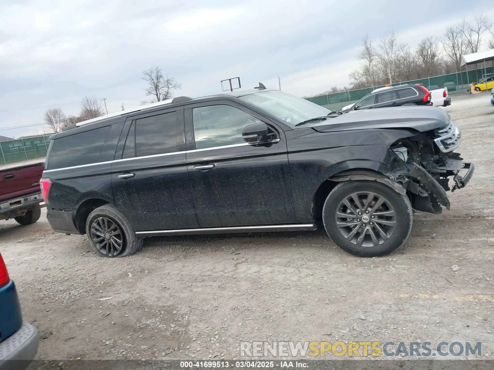 13 Photograph of a damaged car 1FMJK1KT8MEA39760 FORD EXPEDITION 2021