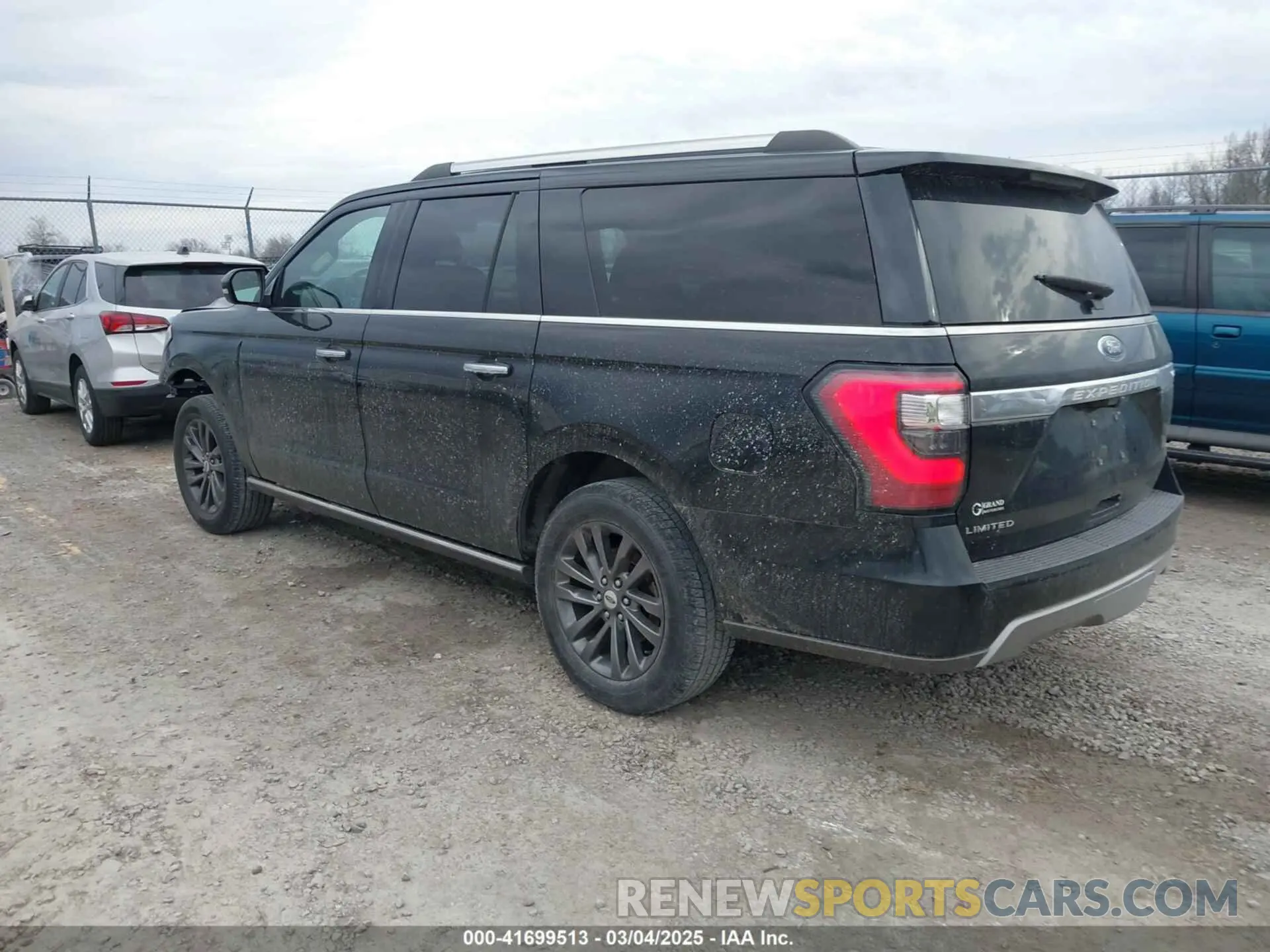 3 Photograph of a damaged car 1FMJK1KT8MEA39760 FORD EXPEDITION 2021