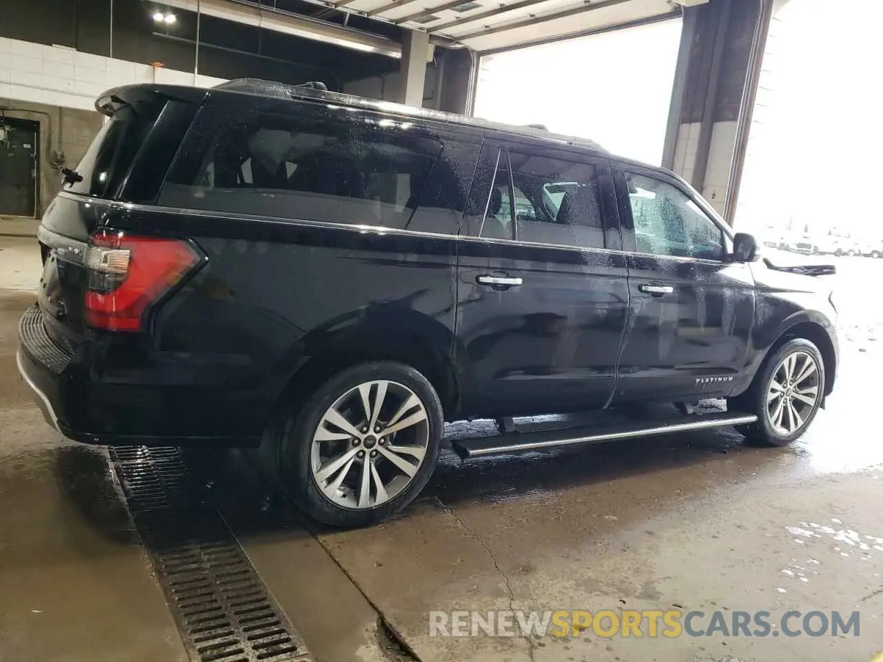 3 Photograph of a damaged car 1FMJK1MT1MEA84830 FORD EXPEDITION 2021