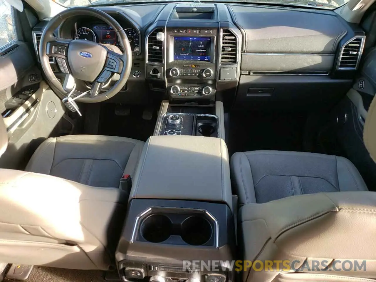 8 Photograph of a damaged car 1FMJK2AT2MEA27465 FORD EXPEDITION 2021
