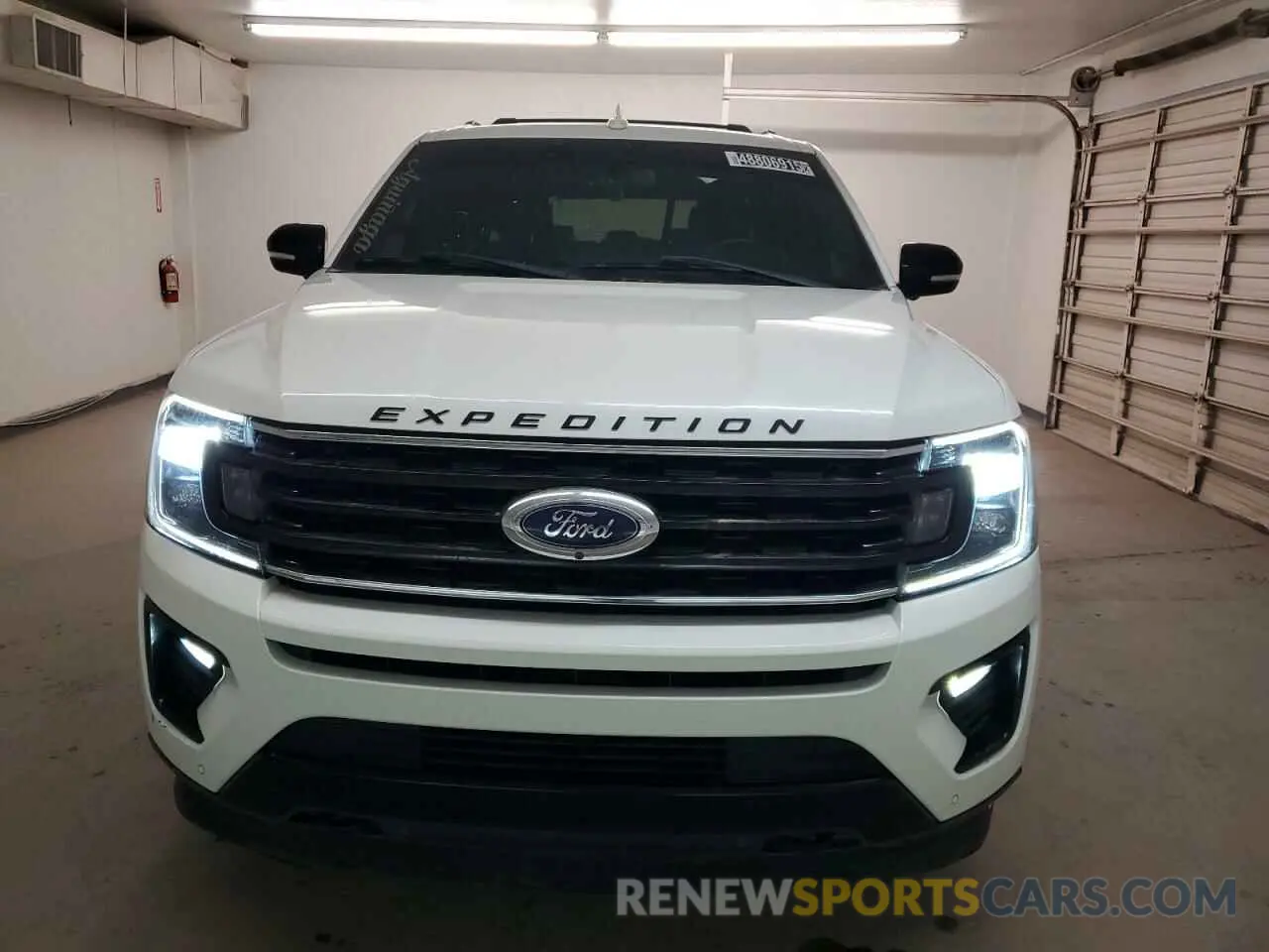 5 Photograph of a damaged car 1FMJK2AT5MEA86865 FORD EXPEDITION 2021