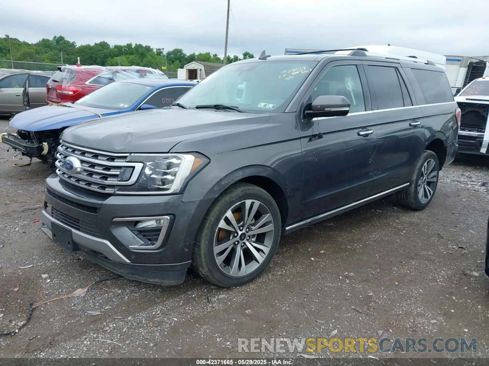 2 Photograph of a damaged car 1FMJK2AT6MEA00611 FORD EXPEDITION 2021
