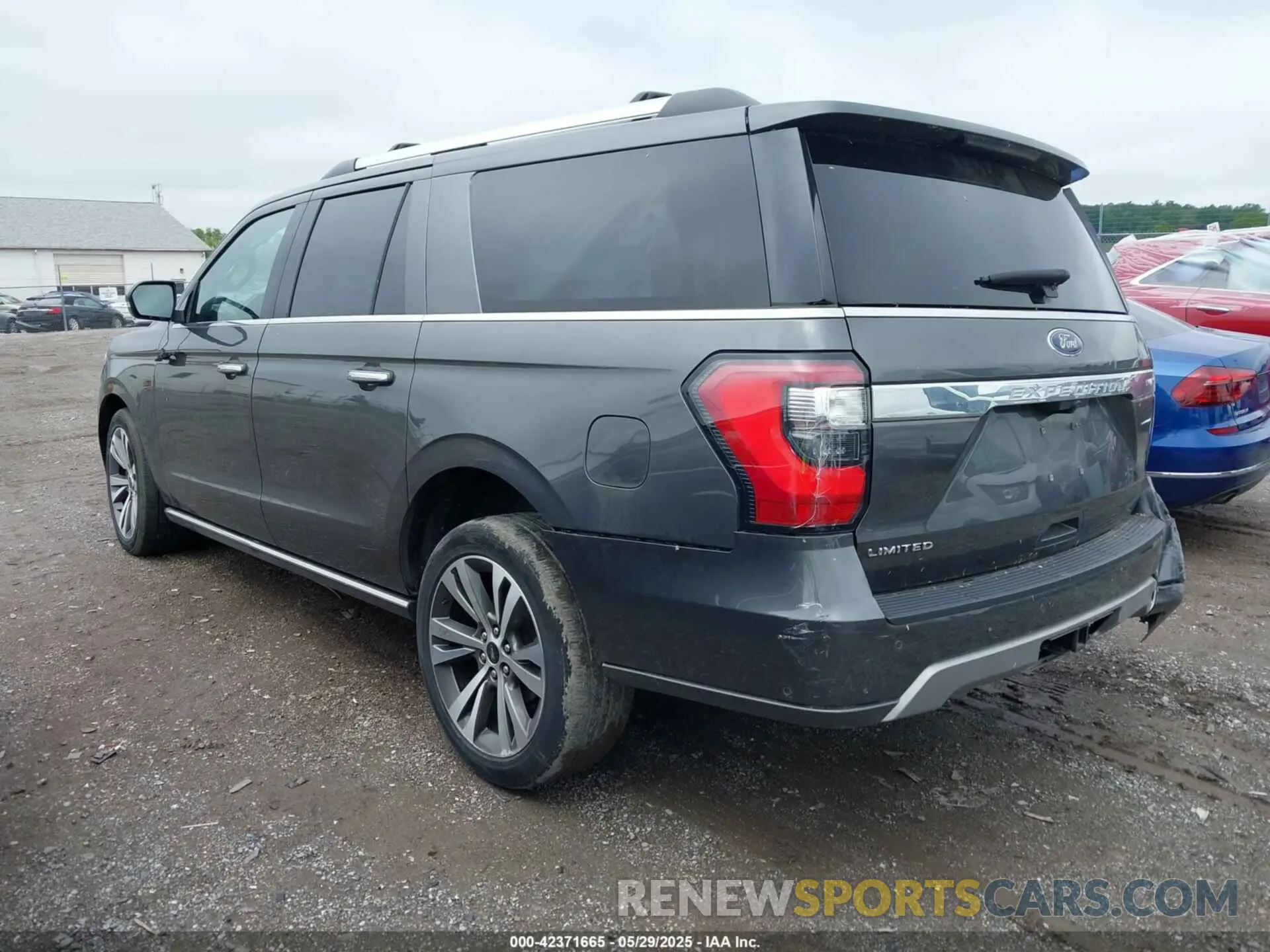 3 Photograph of a damaged car 1FMJK2AT6MEA00611 FORD EXPEDITION 2021