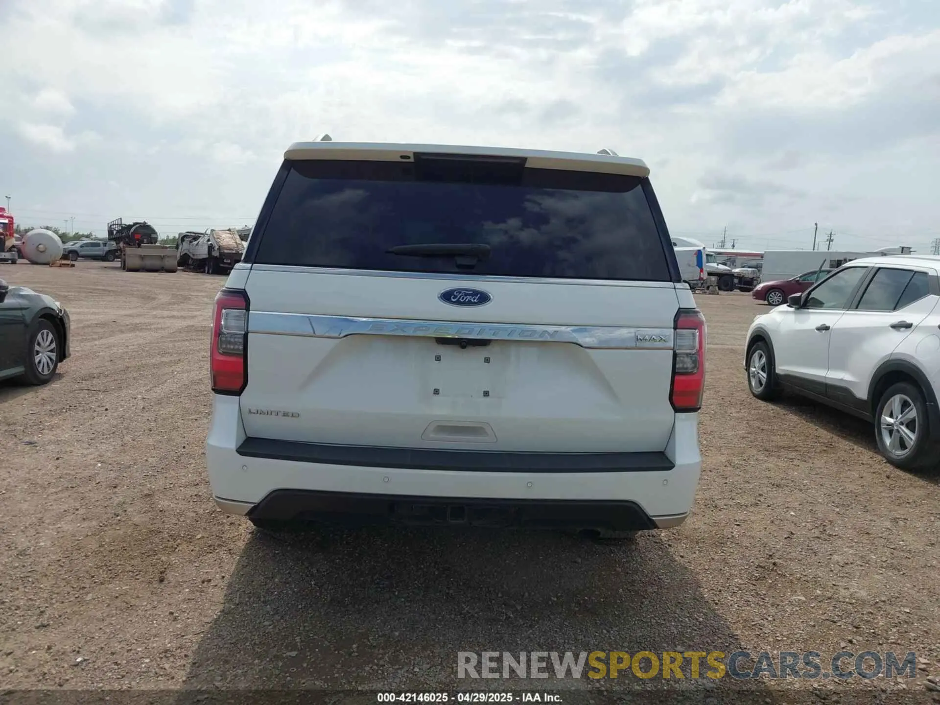 16 Фотография поврежденного автомобиля 1FMJK2AT6MEA45533 FORD EXPEDITION 2021