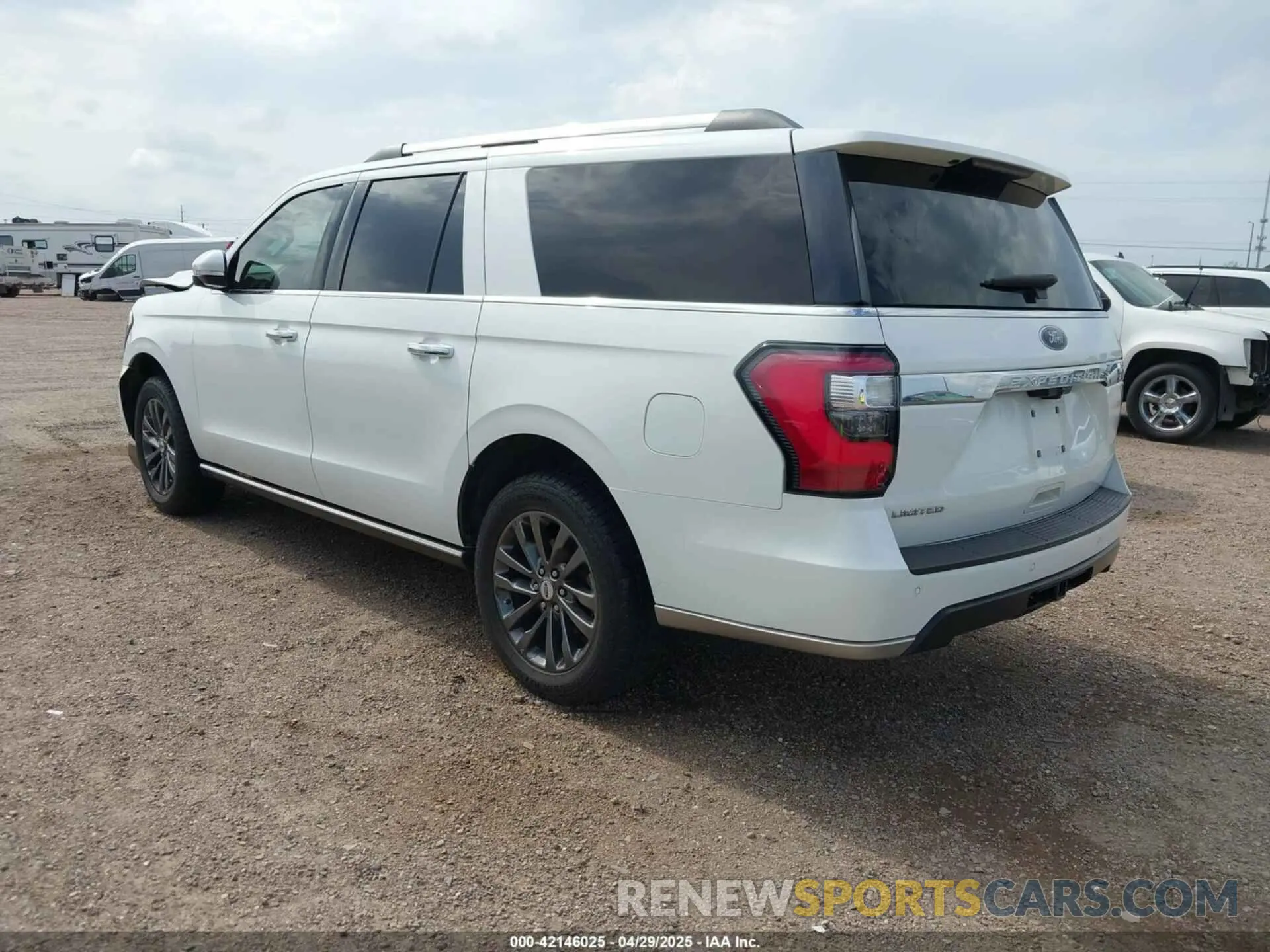 3 Фотография поврежденного автомобиля 1FMJK2AT6MEA45533 FORD EXPEDITION 2021