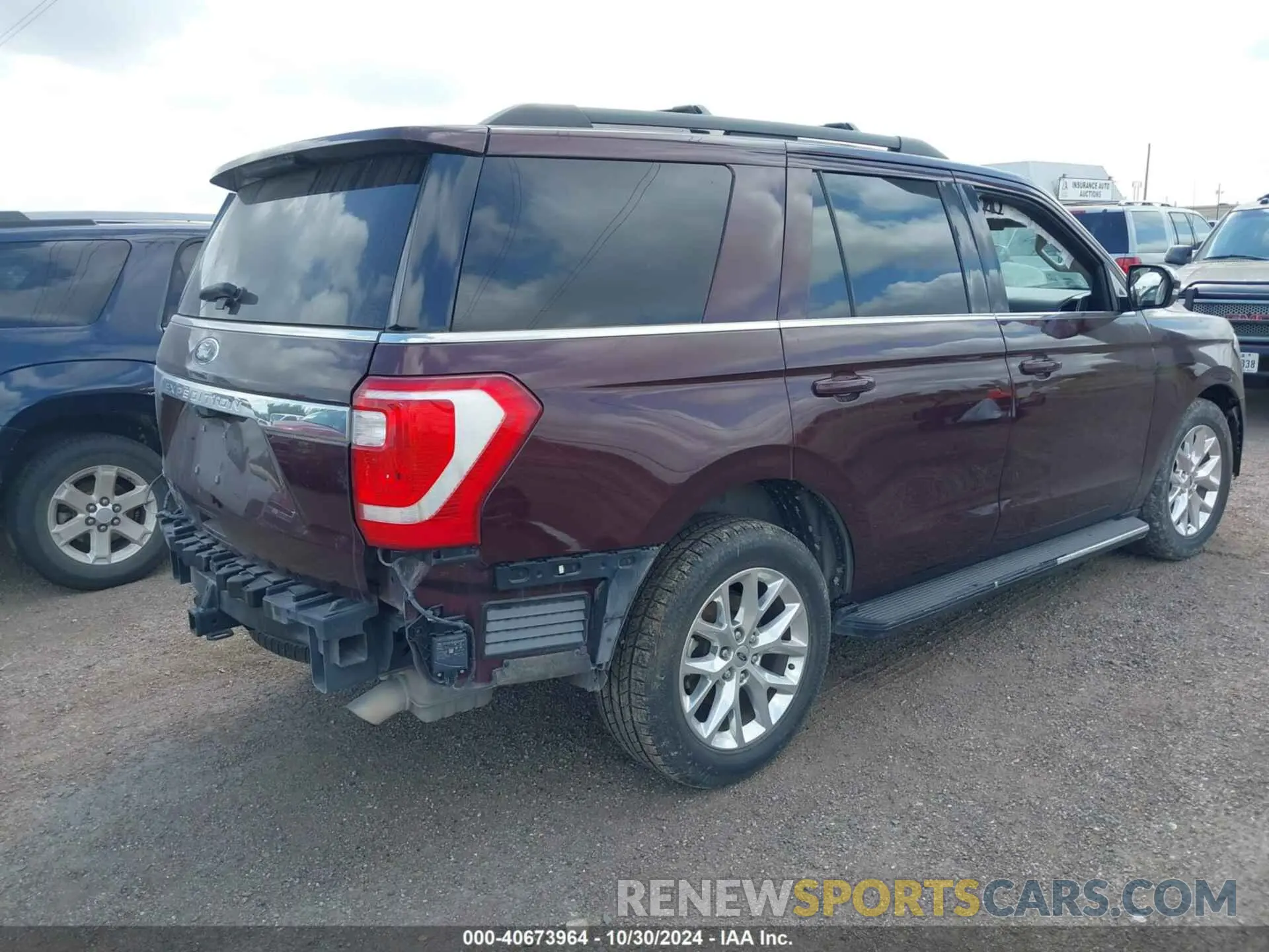 4 Photograph of a damaged car 1FMJU1HT6MEA04216 FORD EXPEDITION 2021