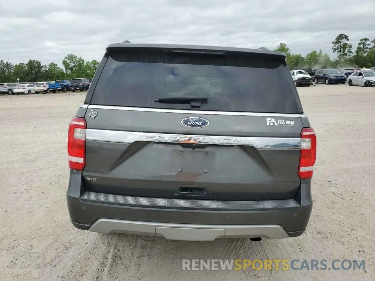 6 Photograph of a damaged car 1FMJU1HT6MEA10968 FORD EXPEDITION 2021
