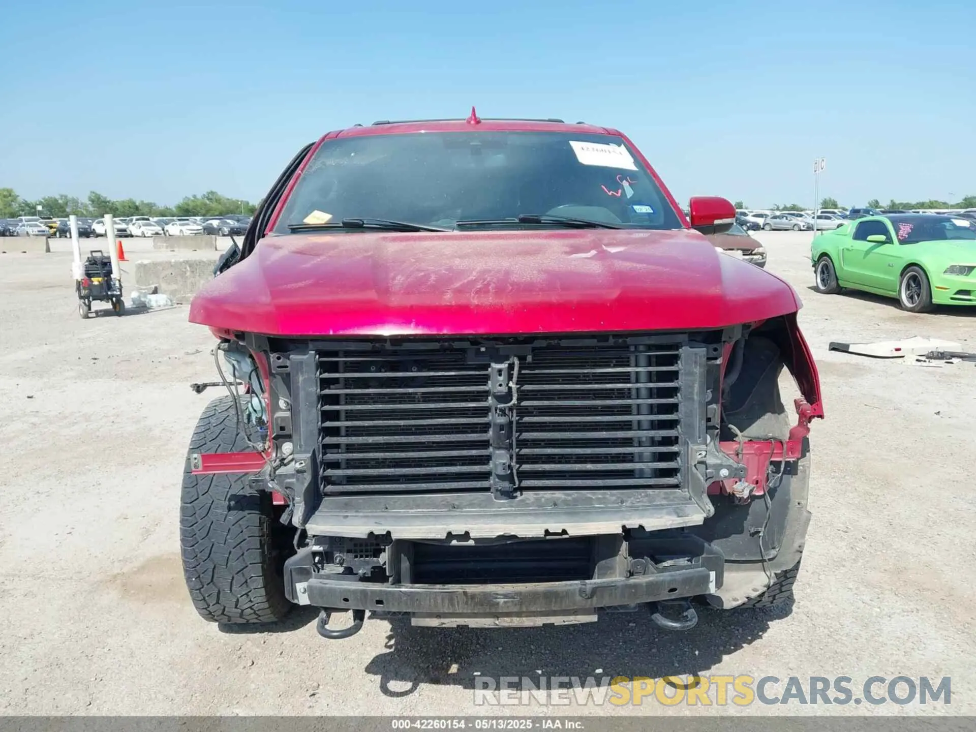 13 Photograph of a damaged car 1FMJU1JT0MEA01905 FORD EXPEDITION 2021