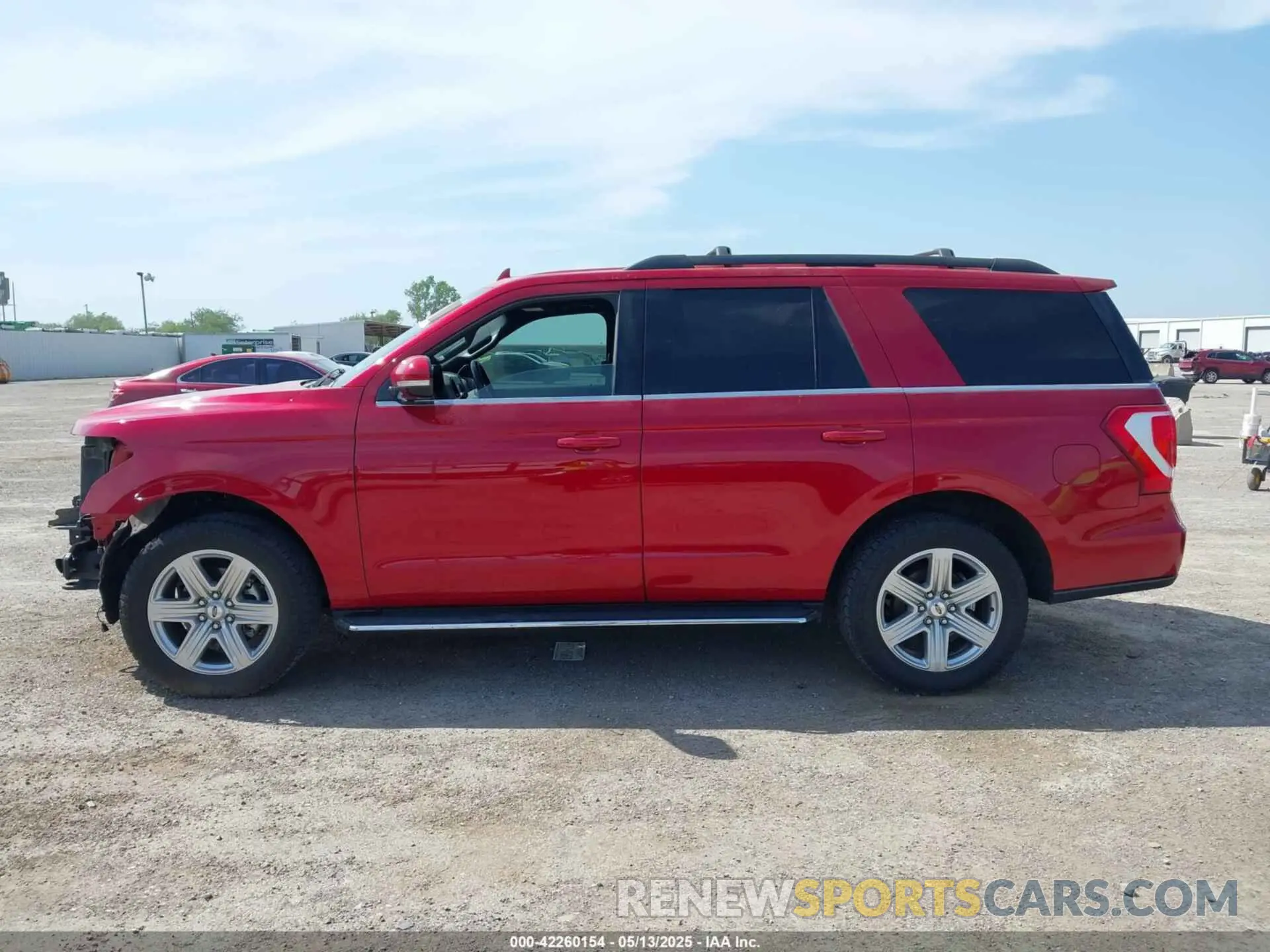 15 Photograph of a damaged car 1FMJU1JT0MEA01905 FORD EXPEDITION 2021