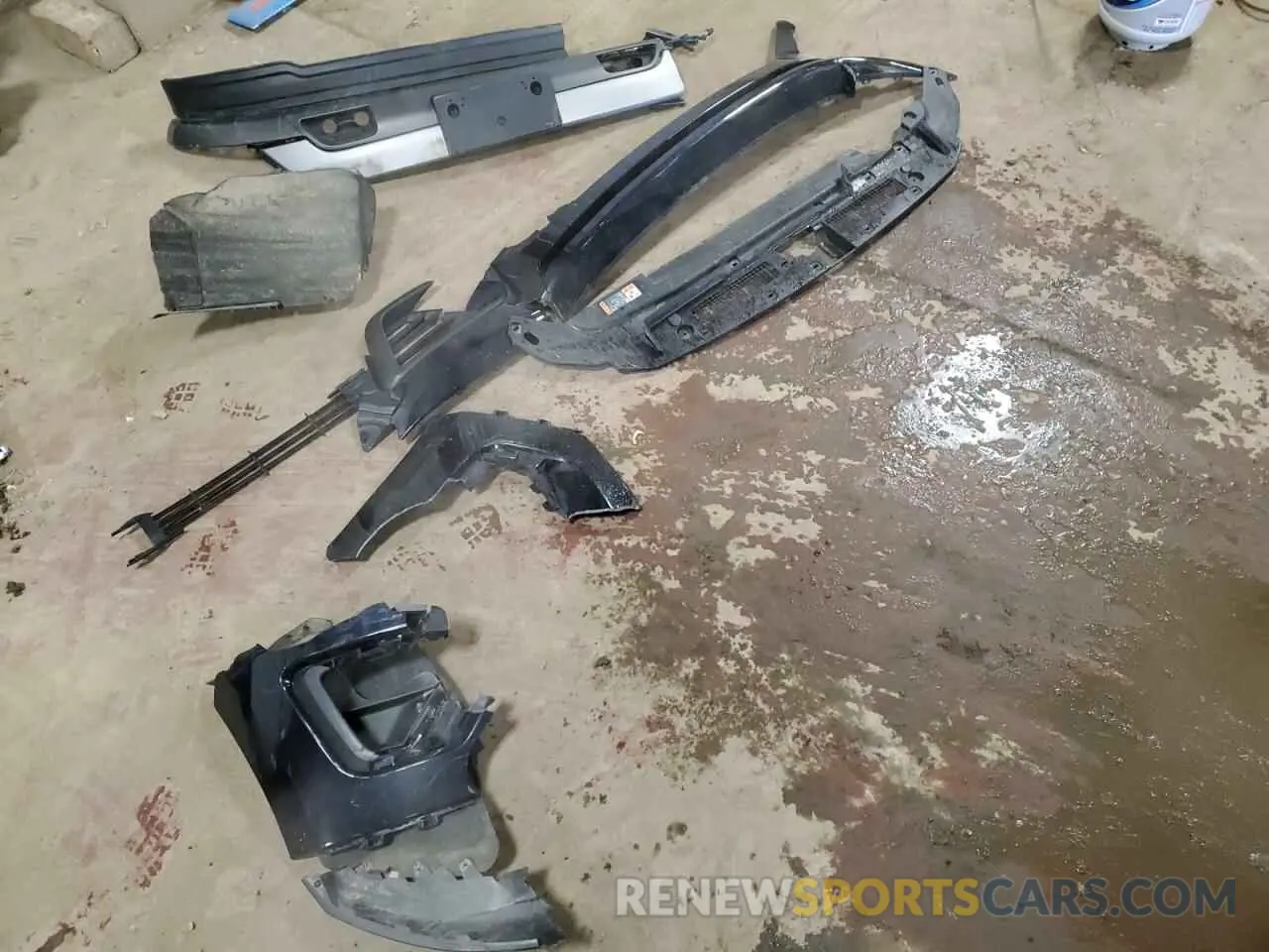 13 Photograph of a damaged car 1FMJU1JT4MEA40710 FORD EXPEDITION 2021