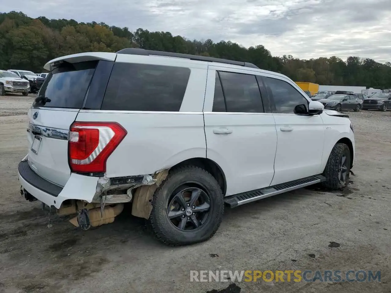 3 Photograph of a damaged car 1FMJU1JT6MEA61056 FORD EXPEDITION 2021
