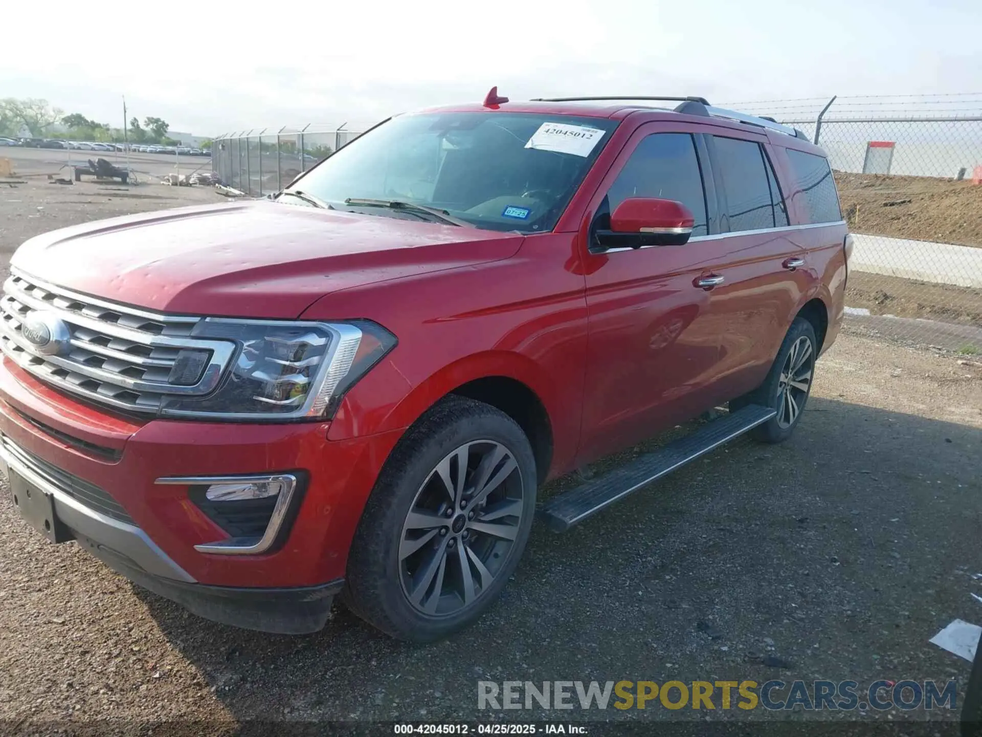 2 Photograph of a damaged car 1FMJU1KT4MEA56128 FORD EXPEDITION 2021