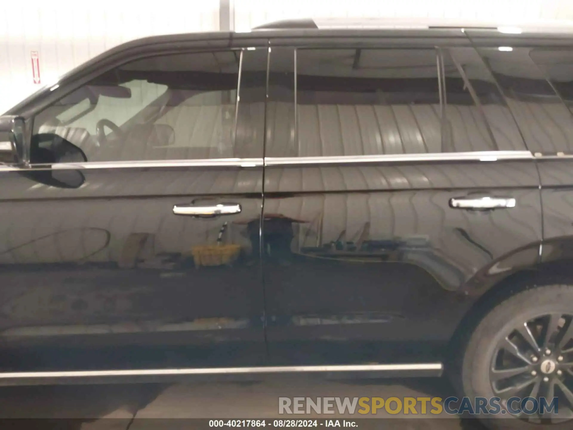 15 Photograph of a damaged car 1FMJU2AT7MEA08968 FORD EXPEDITION 2021