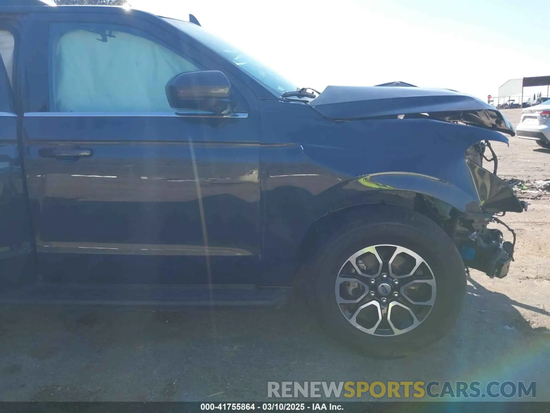 14 Photograph of a damaged car 1FMJK1HT0NEA21052 FORD EXPEDITION 2022