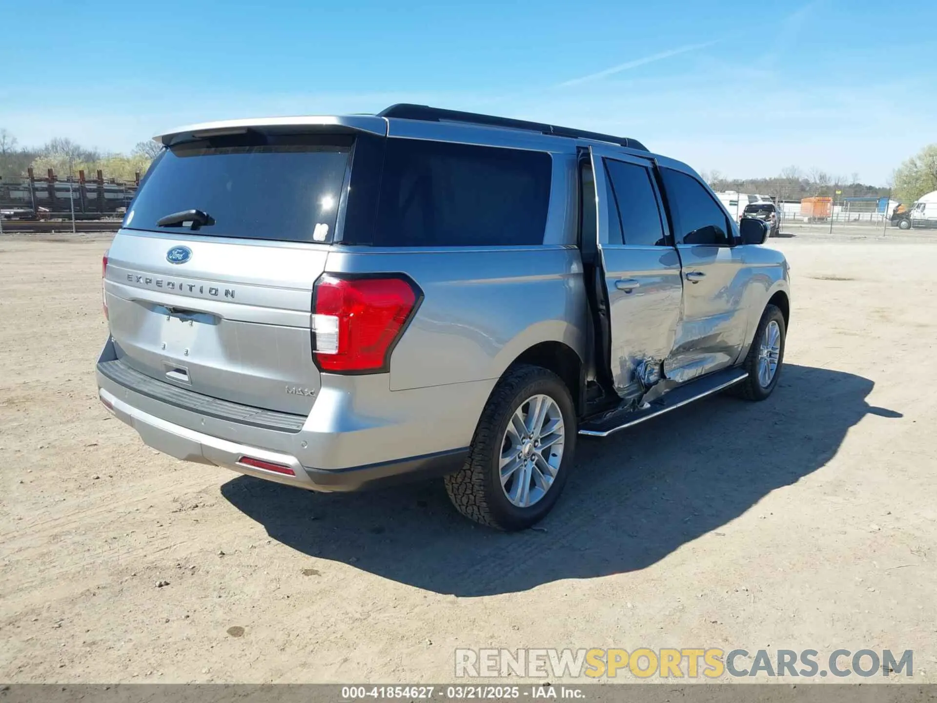 4 Фотография поврежденного автомобиля 1FMJK1JT5NEA54767 FORD EXPEDITION 2022