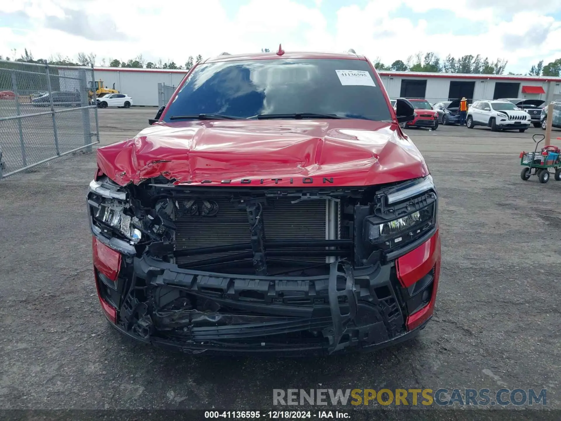 12 Photograph of a damaged car 1FMJK1KT1NEA46065 FORD EXPEDITION 2022