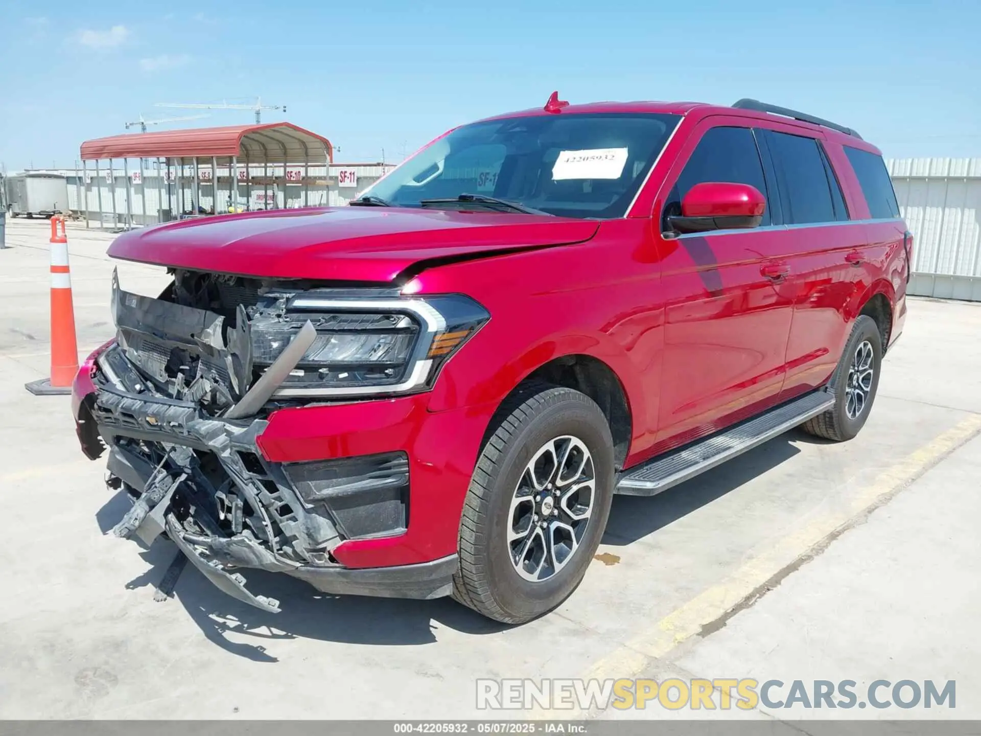 2 Фотография поврежденного автомобиля 1FMJU1HT0NEA26679 FORD EXPEDITION 2022