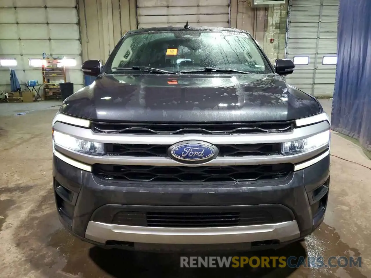 5 Photograph of a damaged car 1FMJU1JT0NEA34369 FORD EXPEDITION 2022