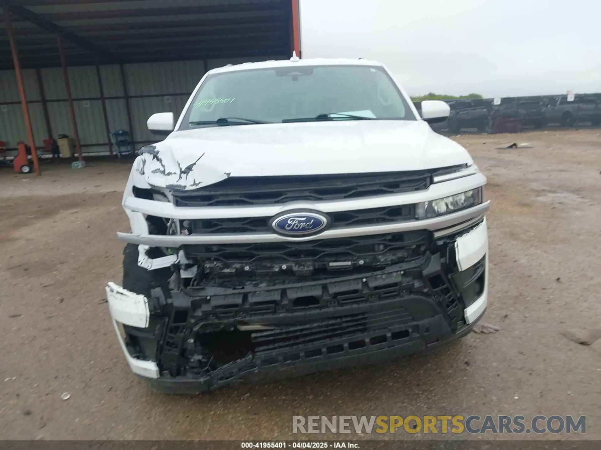 12 Photograph of a damaged car 1FMJK1H82PEA03828 FORD EXPEDITION 2023