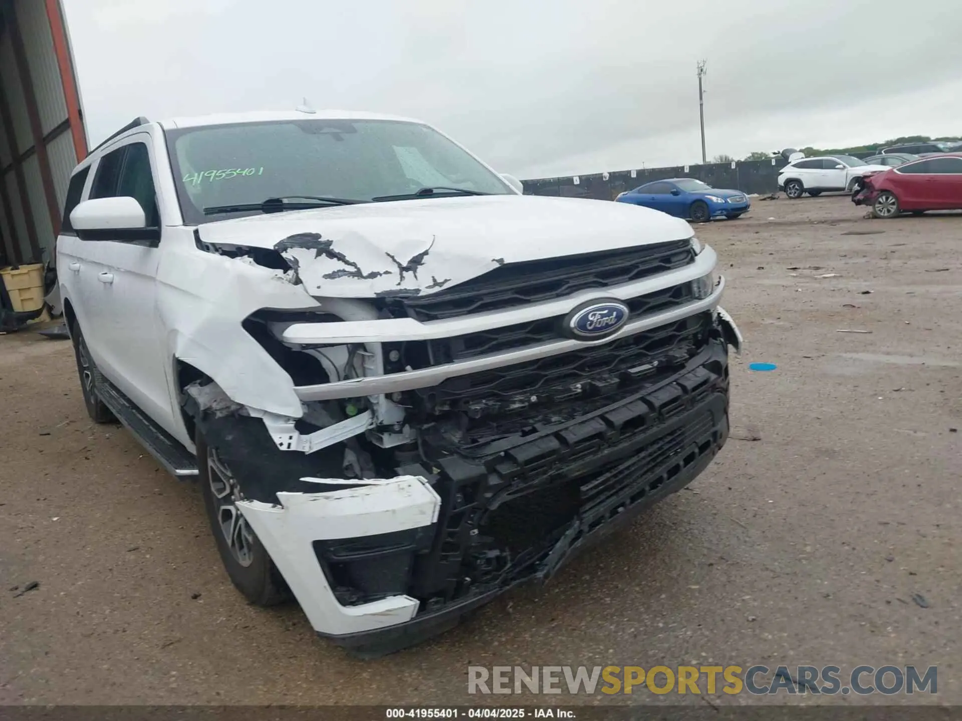 6 Photograph of a damaged car 1FMJK1H82PEA03828 FORD EXPEDITION 2023