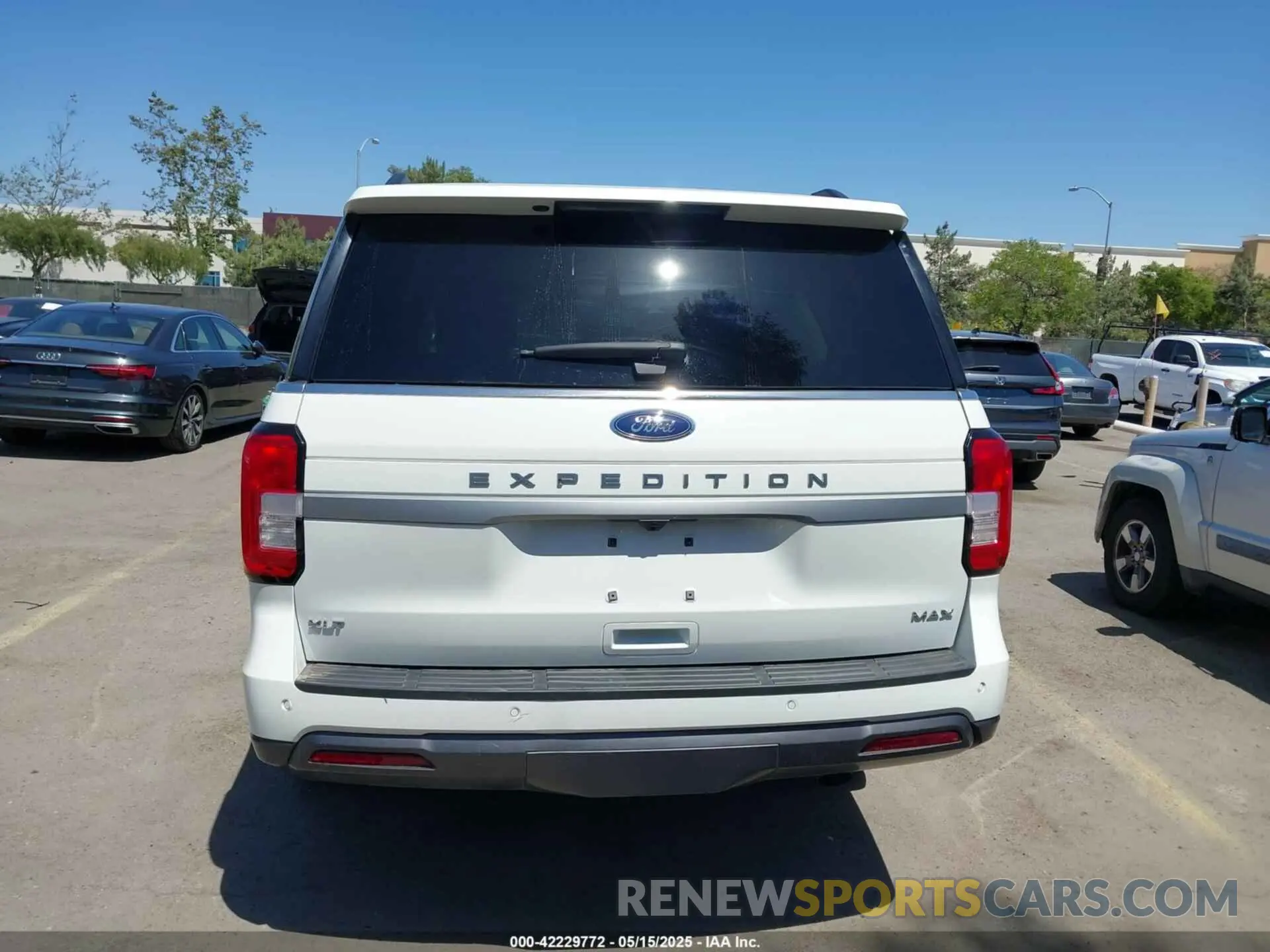 17 Фотография поврежденного автомобиля 1FMJK1H85PEA63621 FORD EXPEDITION 2023