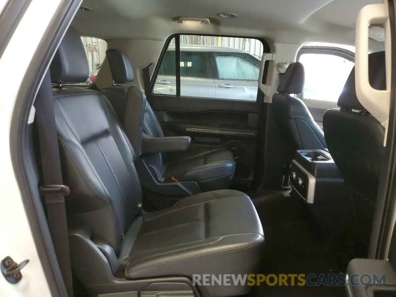 11 Фотография поврежденного автомобиля 1FMJK1J80PEA10061 FORD EXPEDITION 2023