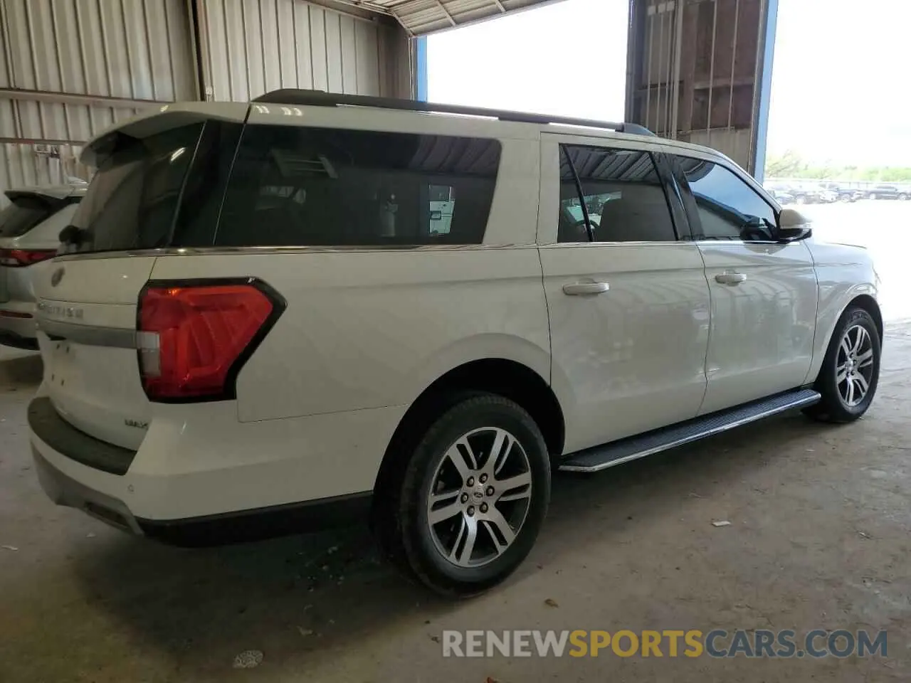3 Фотография поврежденного автомобиля 1FMJK1J80PEA10061 FORD EXPEDITION 2023
