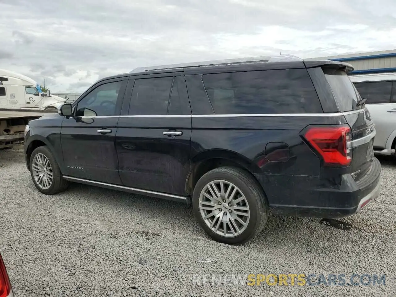 2 Photograph of a damaged car 1FMJK1M81PEA39726 FORD EXPEDITION 2023