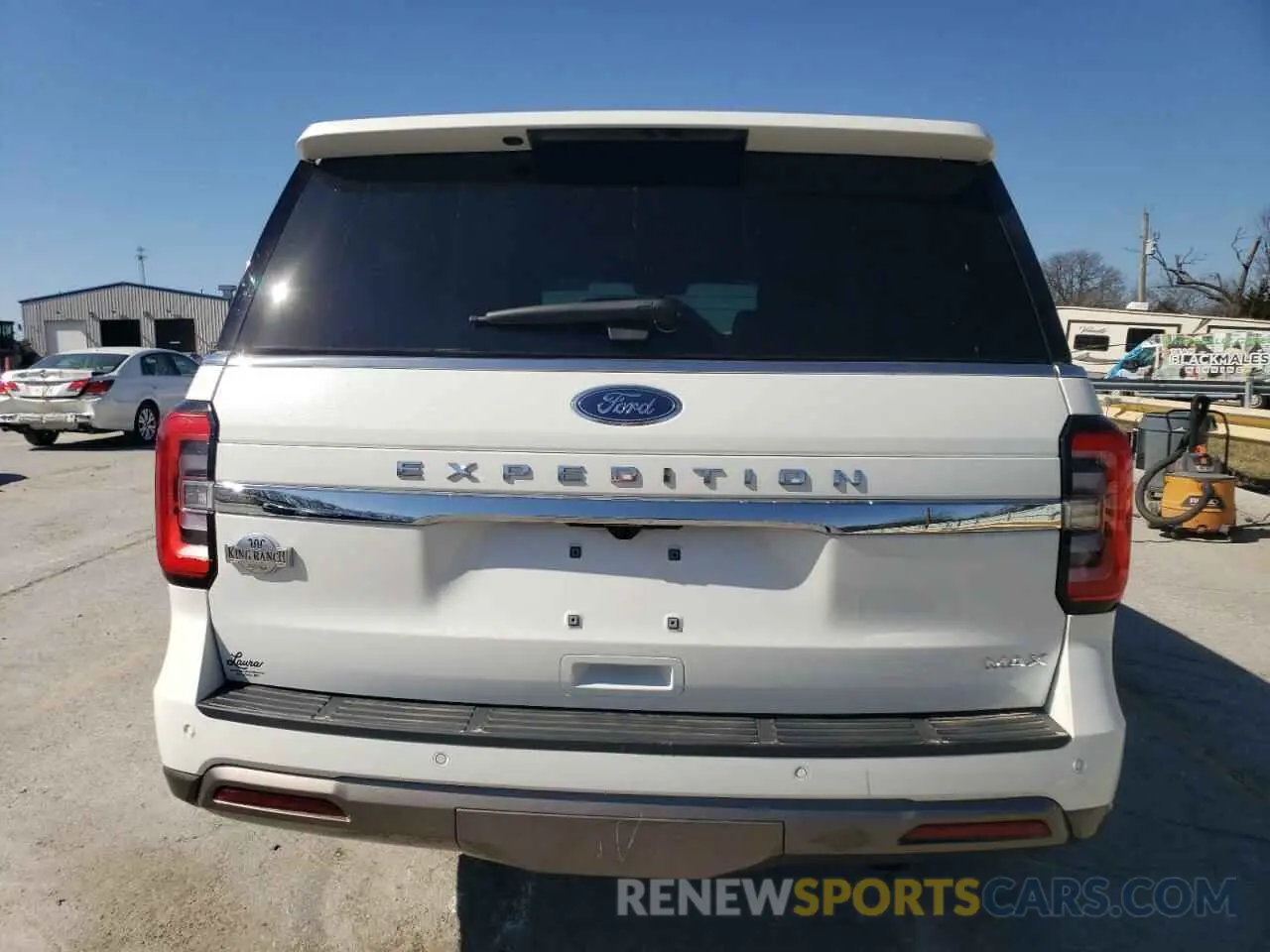 6 Фотография поврежденного автомобиля 1FMJK1P88PEA52713 FORD EXPEDITION 2023