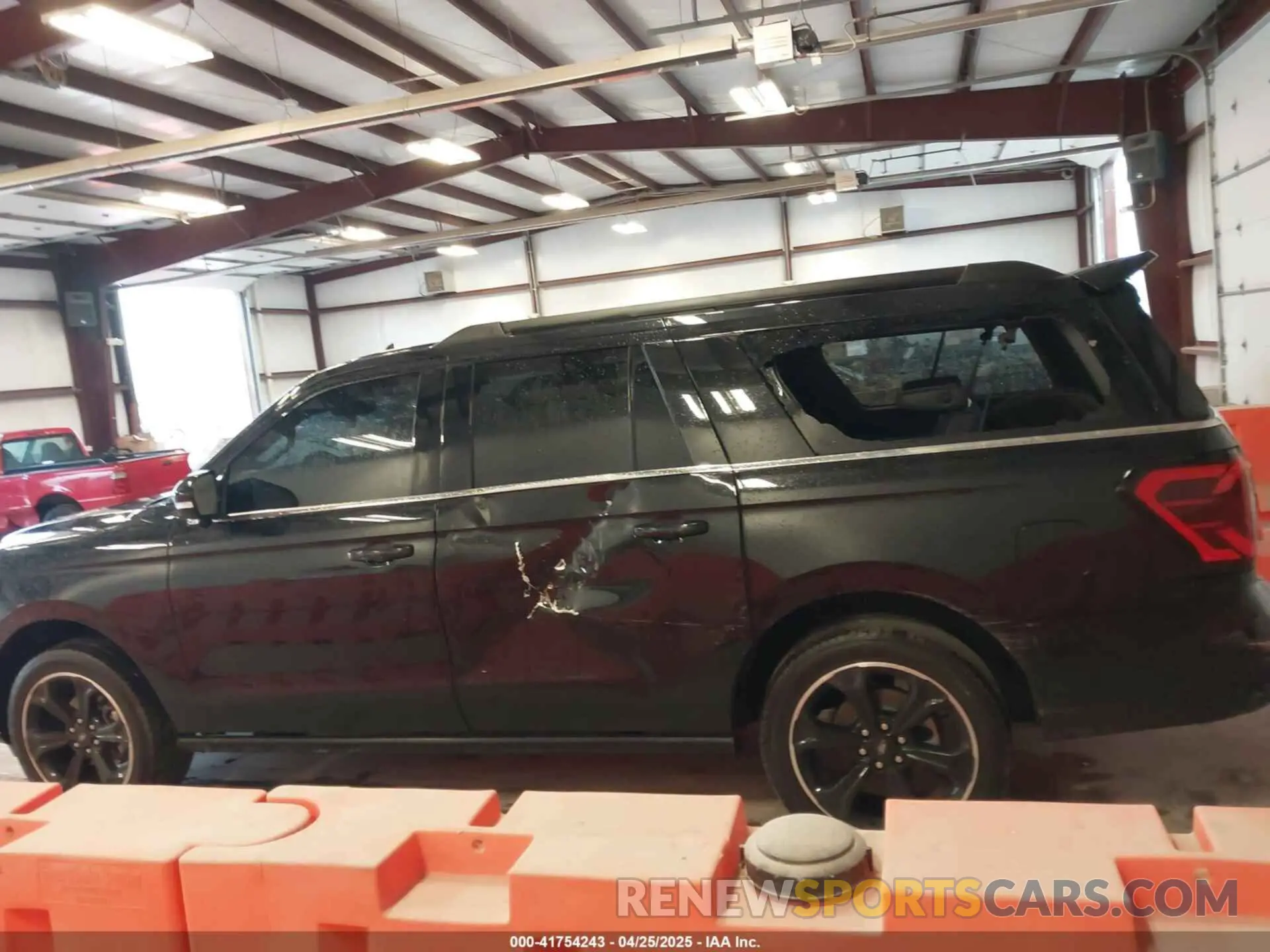 14 Photograph of a damaged car 1FMJK2A82PEA62474 FORD EXPEDITION 2023